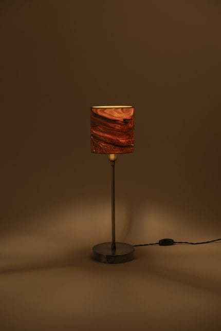 TORNİ Diş Budak Kaplama Ahşap Masa Abajur