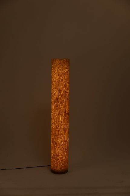 TUHKİMO Yapay Kök Ağacı Kaplamasından Üretilen El Yapımı Lambader